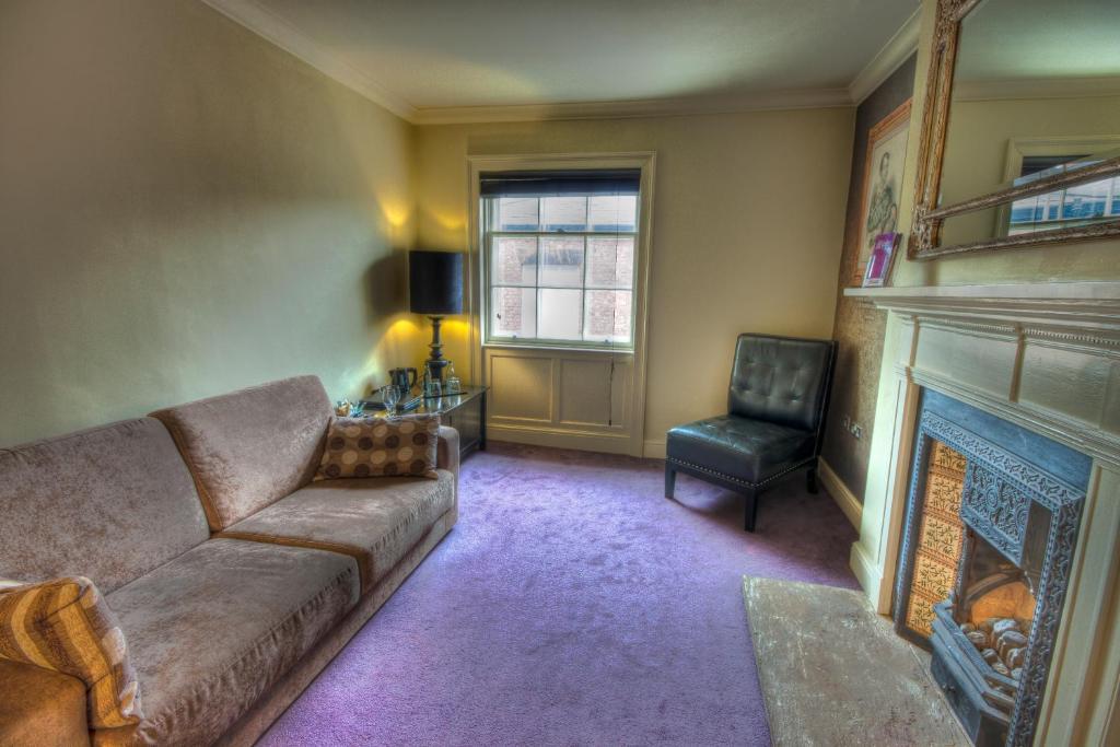 The Commercial Hotel Chester Bilik gambar
